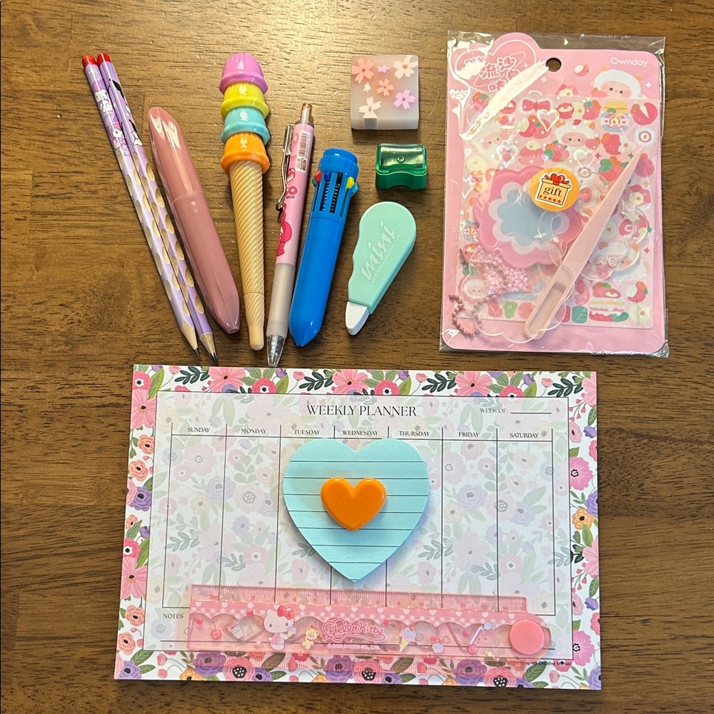 Floral Weekly Planner Set with Pens and Accessories